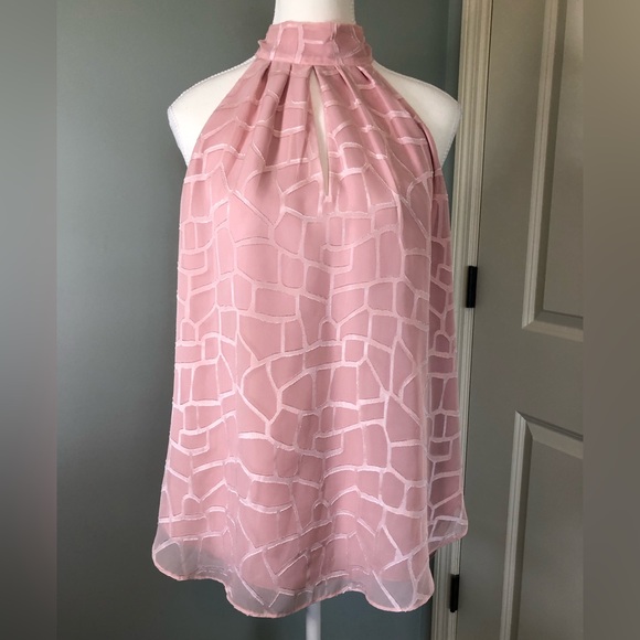 White House Black Market. Blush Pink top.  Size 8 but (imo fits slightly small) - Picture 2 of 8